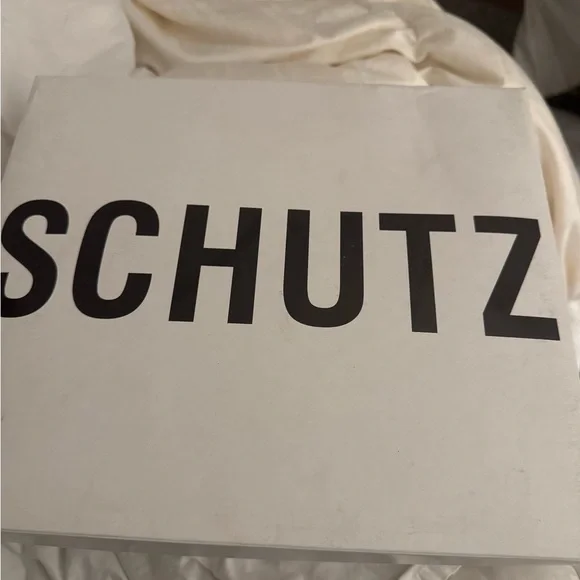 Schutz gold platform sandals - Picture 3 of 5